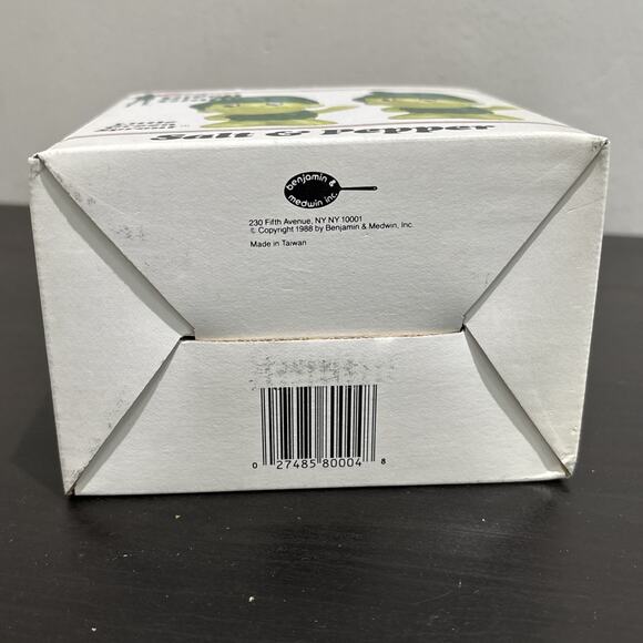 NEW IN BOX 1988 Green Giant “Little Green Sprout” Ceramic Salt & Pepper Shakers - Picture 7 of 10